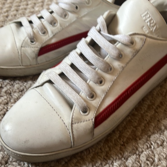 White Prada sneakers with red logo! Size 39 women’s - Picture 8 of 10